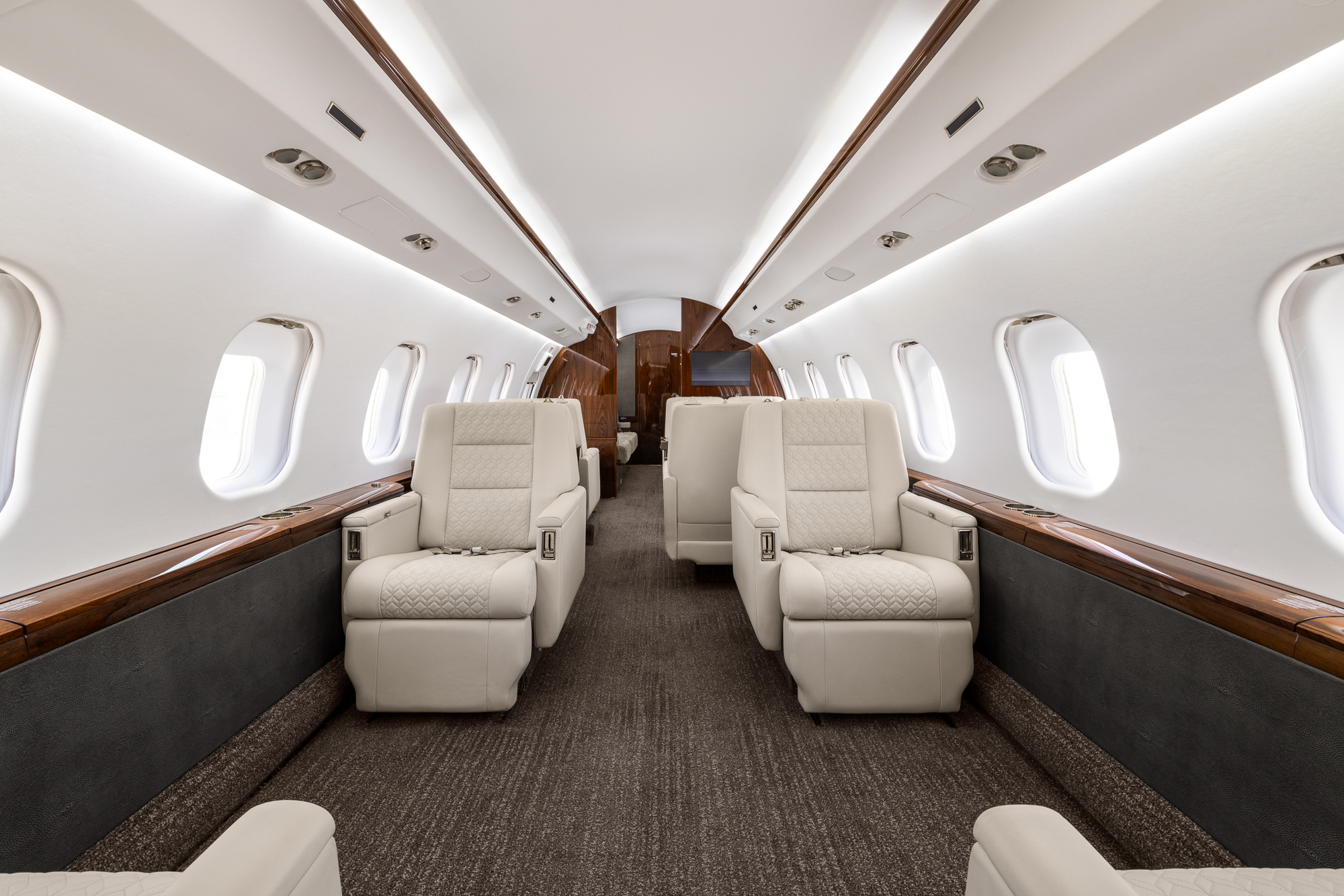 Cabin looking aft from the entry, forward club.